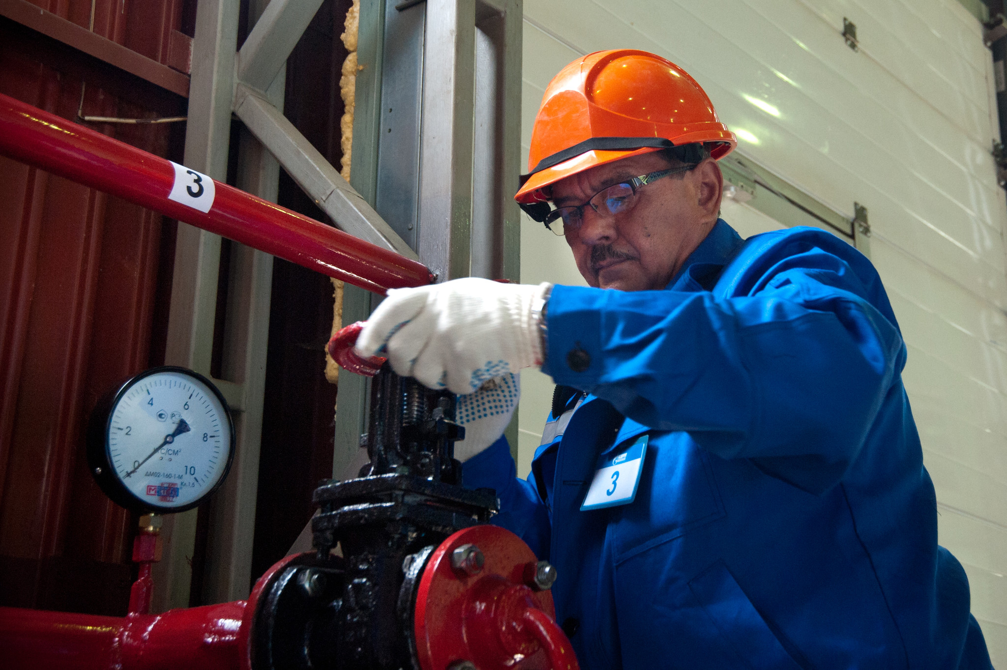 Слесарь аварийно-восстановительных работ в газовом хозяйстве 4 разряда